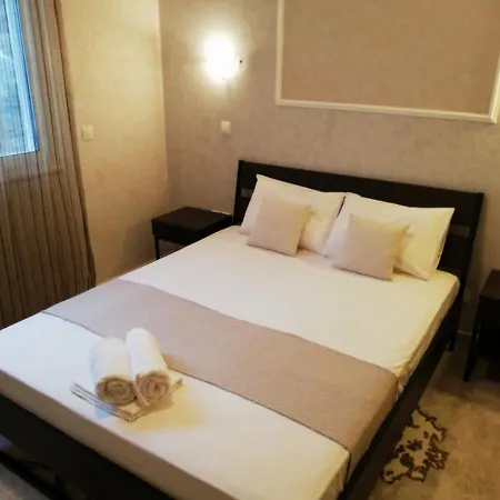 וילה Oikonomou Luxury