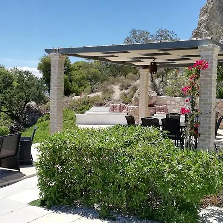 וילה Oikonomou Luxury אגם ווליאגמני
